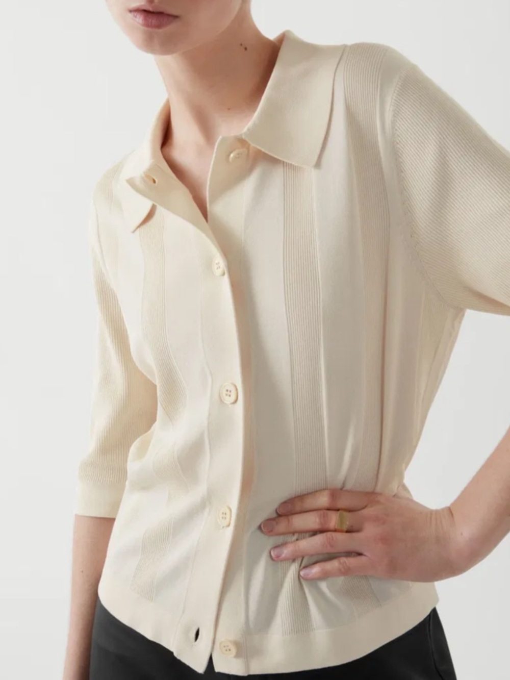 COS Ribbed Knit Collared Cardigan Top Cream Short Sleeve Size M Minimalist EUC
